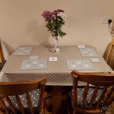 Lovely 2-Bed Cottage At The Foot Of The Mournes Нюри Екстериор снимка
