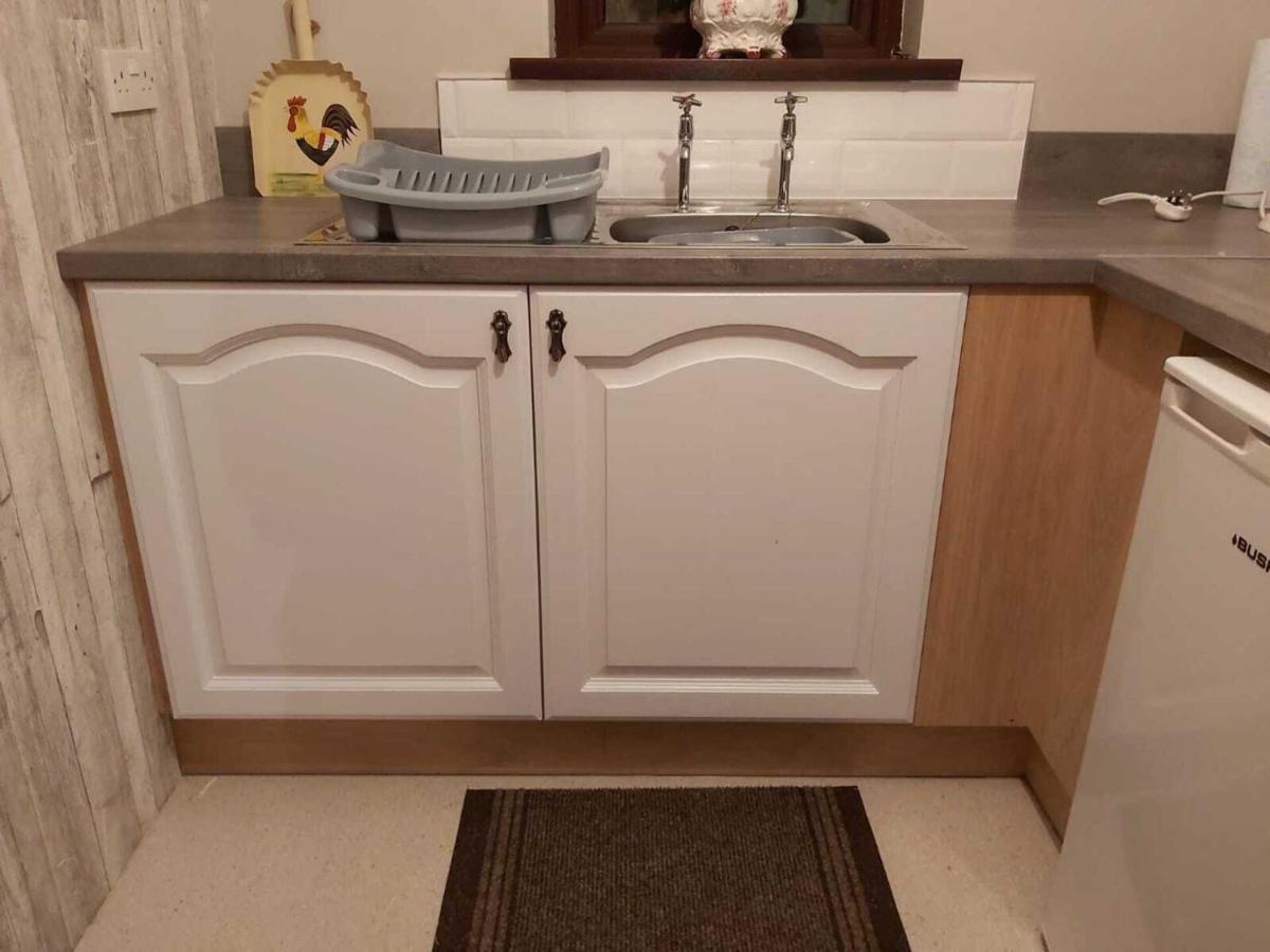 Lovely 2-Bed Cottage At The Foot Of The Mournes Нюри Екстериор снимка